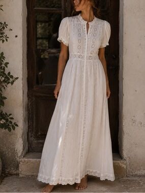 House of Harlow 1960 White Eyelet Lace Cotton  Midi Dress ( LoveShack Fancy)